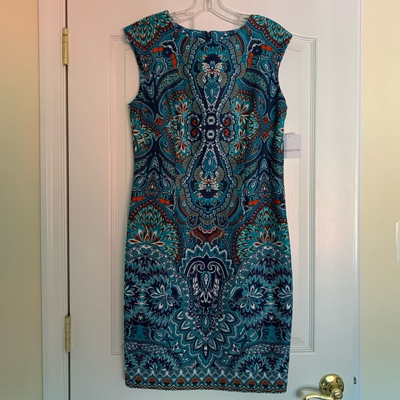 NWT printed bodycon dress - Picture 2 of 9